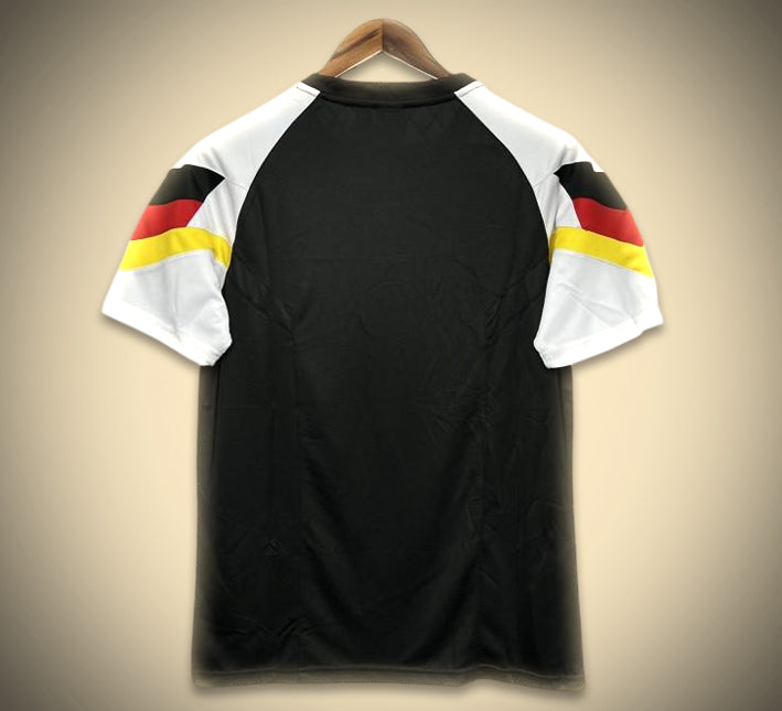Fußball T-Shirt Deutschland schwarz Designkonzept für Fans