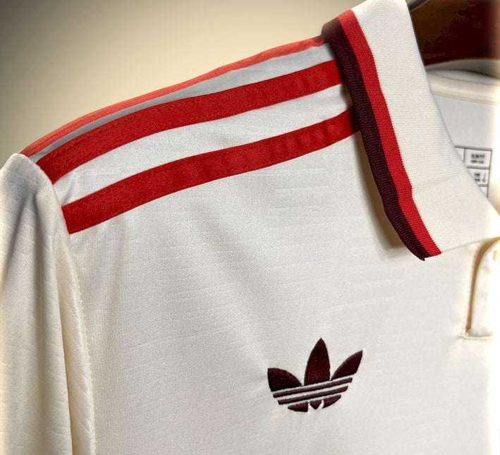 Bayern Munich Auswärtstrikot Fußball Edition 2024 2025