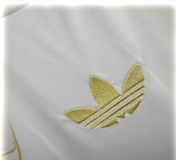 Trikot Real Madrid Design Drachen gold für Fans Sammler Edition 2425