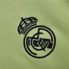 Real Madrid Torwarttrikot Grün 2024-2025 Stoffdetail
