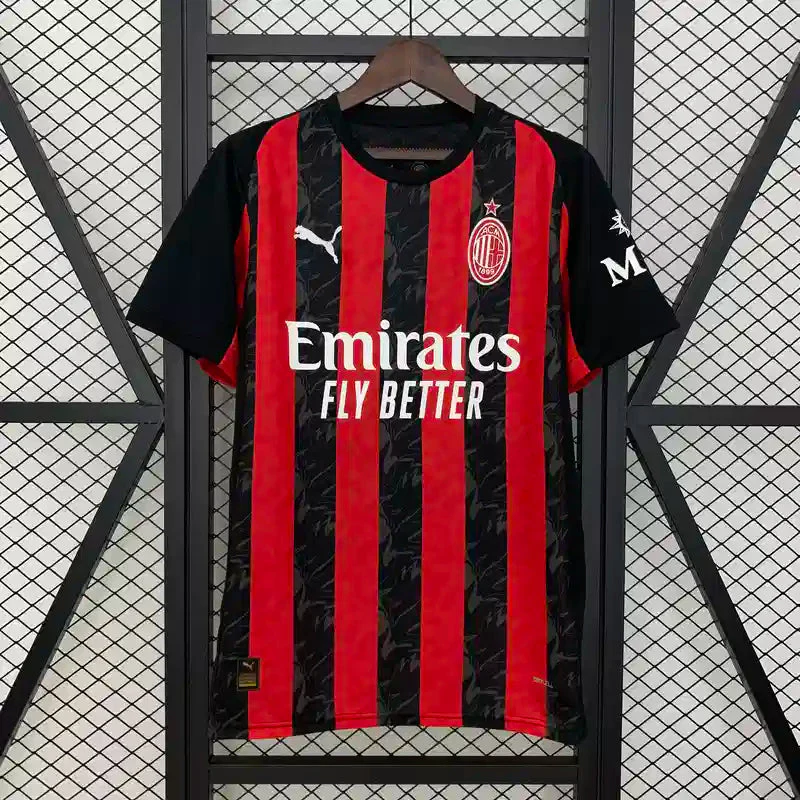 Konzept AC Milan Heimtrikot 2526