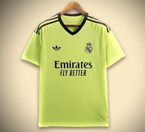 Maillot_Concept_R_al_Madrid_VERT-1.jpg Real Madrid Torwarttrikot Grün 2024-2025 Vorderansicht