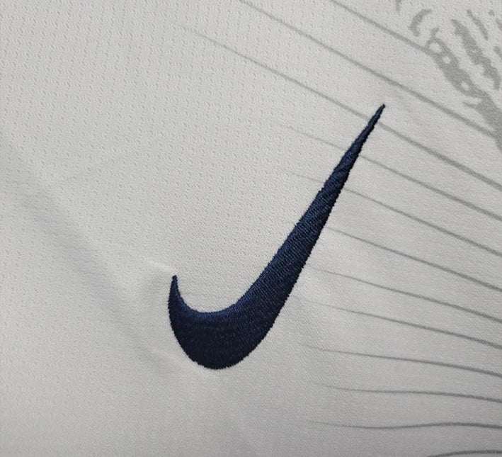 Konzept Trikot England 2024 Stoffdetail