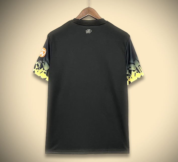 Fußball T-Shirt Aston Villa Drachen Design lila und bordeaux