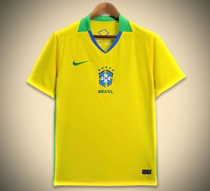 Konzept Trikot Brasilien Heim 2526