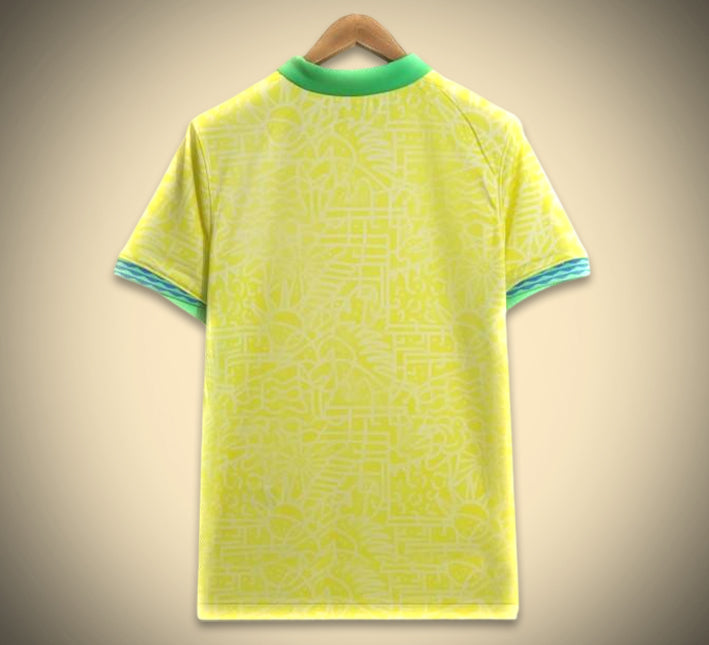 maillot-de-football-jaune-bresil-pour-supporter-a-domicile Gelbes Brasilien-Fußballtrikot für Fans zu Hause