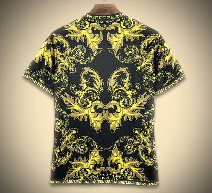 Italien Versace Design Kollektion 2024 2025