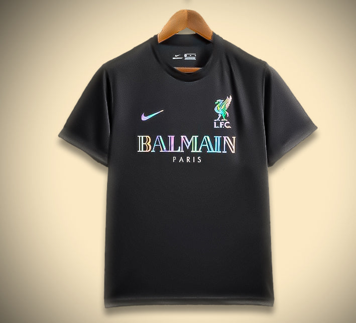 Liverpool Konzepttrikot Balmain Edition 2425