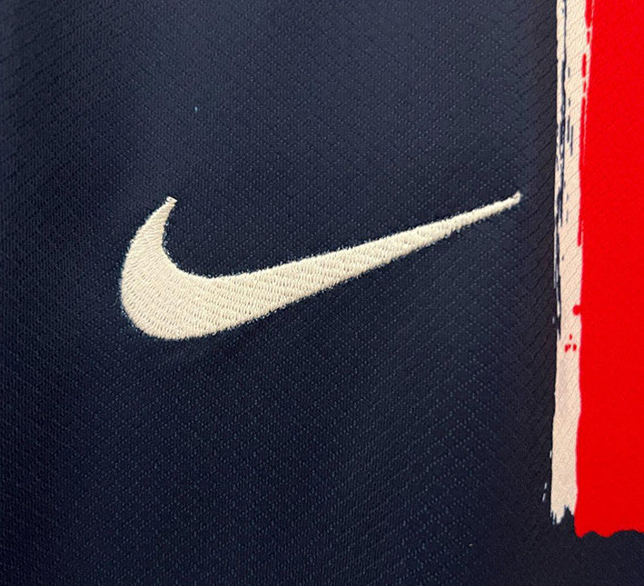 Paris Saint-Germain Heimtrikot 1 Stern 2024-2025 Stoffdetail