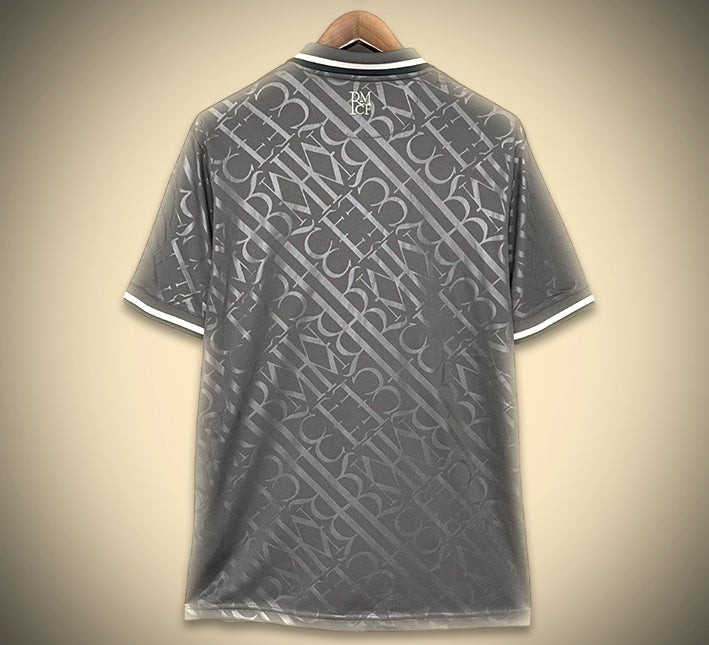 Real Madrid Konzept-Polotrikot für Fans des Madrider Clubs