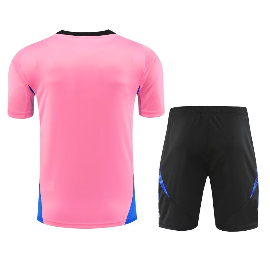 Trikot und Shorts Manchester United Saison 2024/2025