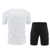 Trikot und Shorts Real Madrid Saison 2024/2025