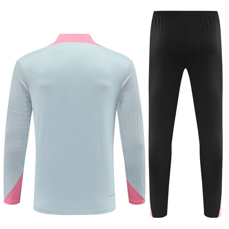PSG Trainingsanzug Oberteil und Hose Saison 2024 2025 für Herren
