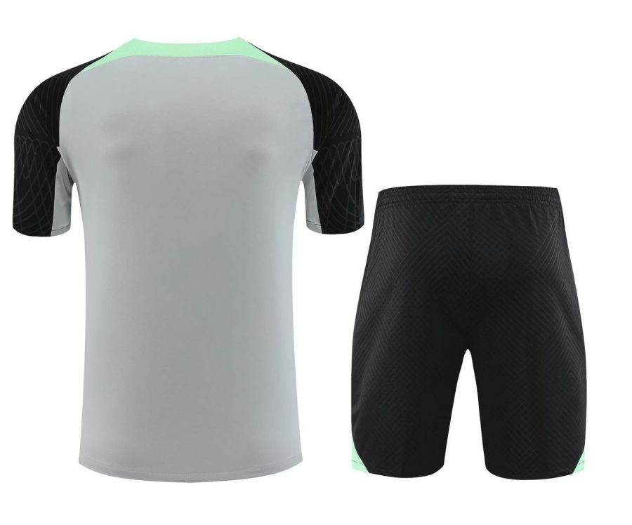 Liverpool weißes Trainingsset Saison 2023 2024 offizielles Trainingsanzug
