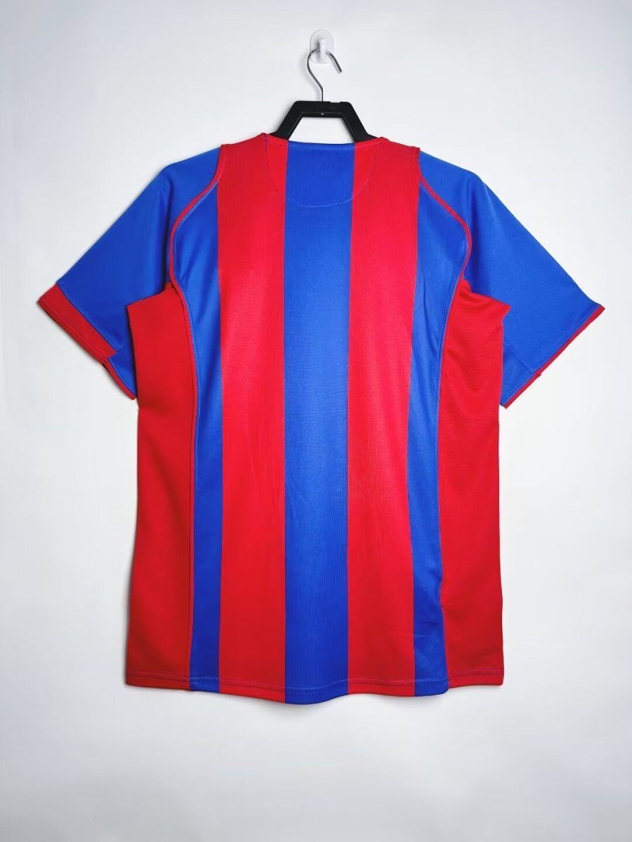 jersey-officiel-fc-barcelona-home-2004-2005-avec-ecusson-du-club Offizielles Trikot FC Barcelona Heim 2004 2005 mit Vereinswappen