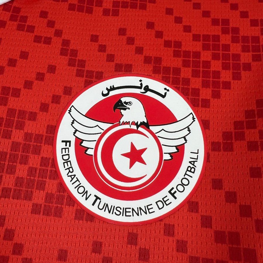 Rotes und weißes Trikot Tunesien Heim Kollektion 2026