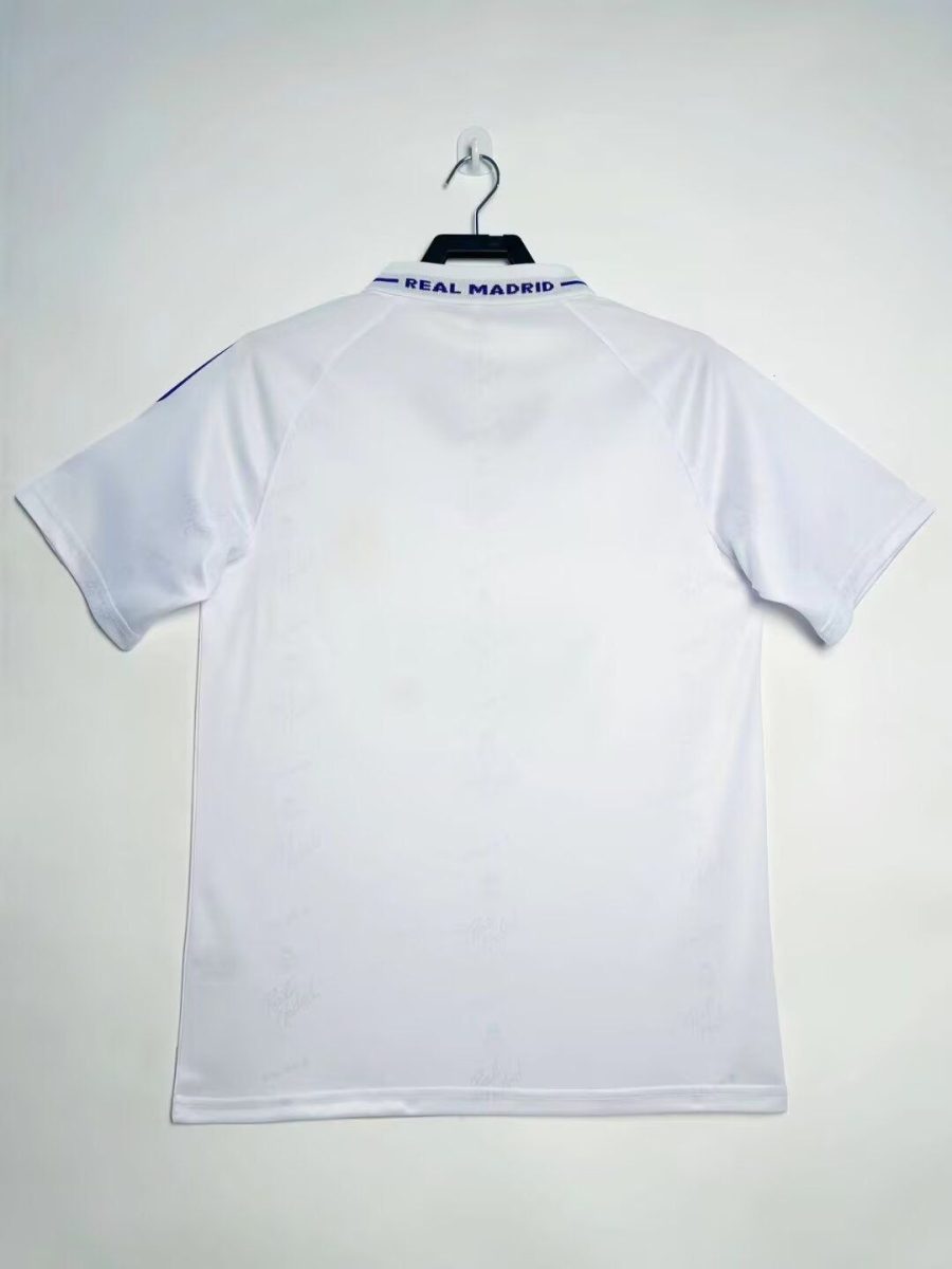 Vintage Real Madrid weißes Trikot mit Teka-Aufdruck Heimausgabe