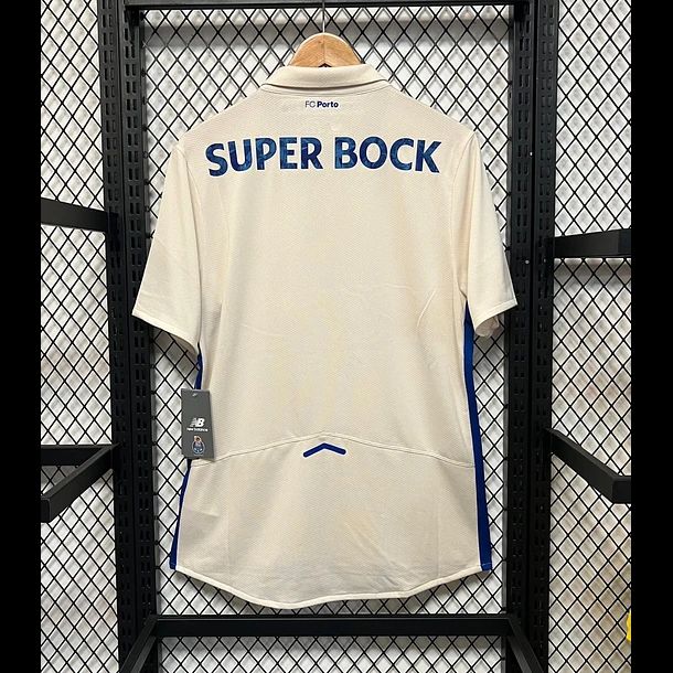 maillot-de-football-fc-porto-troisieme-tenue-2025-2026-avec-blason-du-club FC Porto drittes Trikot 2025 2026 mit Vereinswappen
