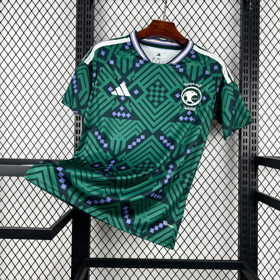 Saudi-Arabien Heimtrikot 2026 grün-weiß