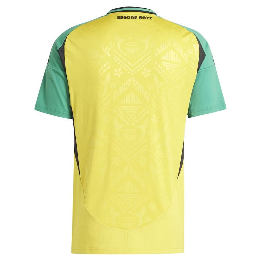 maillot-domicile-jamaique-2024-couleur-jaune-et-vert-pour-supporter-les-reggae-boyz Jamaika Heimtrikot 2024 gelb grün für Reggae Boyz Fans