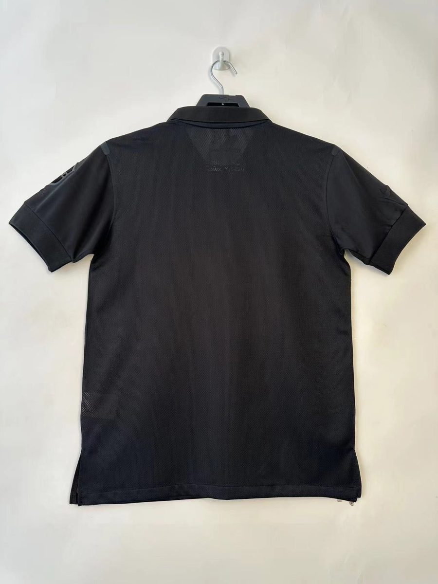 maillot-football-bresil-noir-version-domicile-collection-deux-mille-treize-deux-mille-quatorze Schwarzes Heimtrikot Brasilien Kollektion 2013 2014