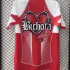 Rotes limitiertes FC Barcelona Trikot Karol G Kollaboration Fanbekleidung