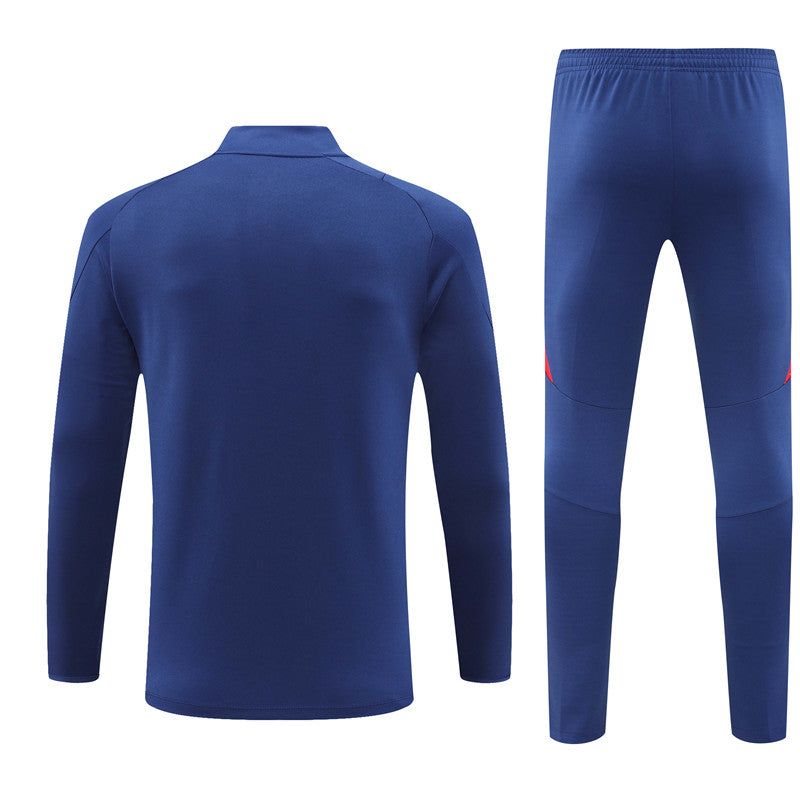 survetement-espagne-haut-et-bas-saison-2024-2025-style-football Spanien Trainingsanzug Oberteil und Hose Saison 2024 2025 Fußball-Stil