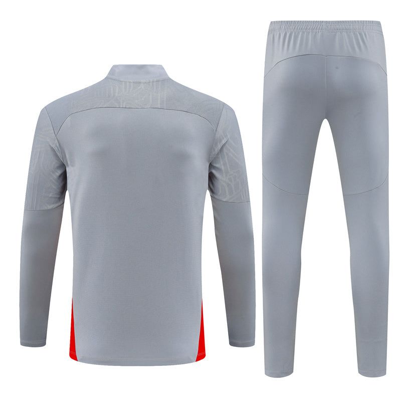 AC Mailand Trainingsanzug Oberteil und Hose Saison 2024 2025
