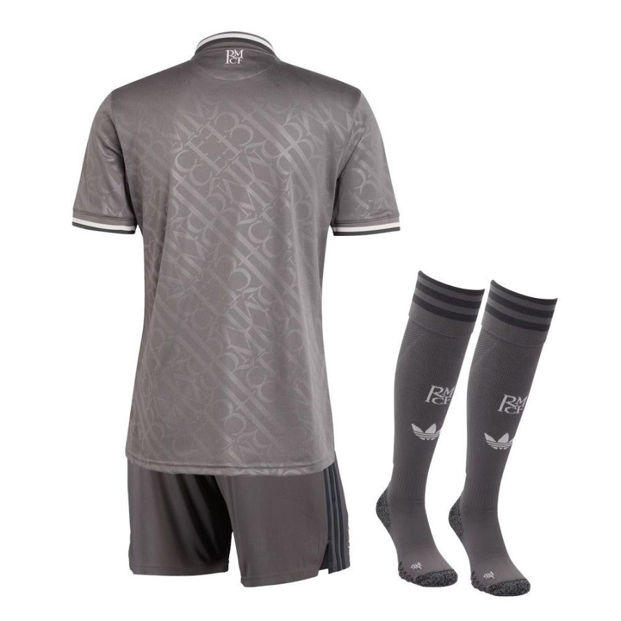 Real Madrid Kinder Auswärtstrikot Saison 2024 2025 mit Shorts