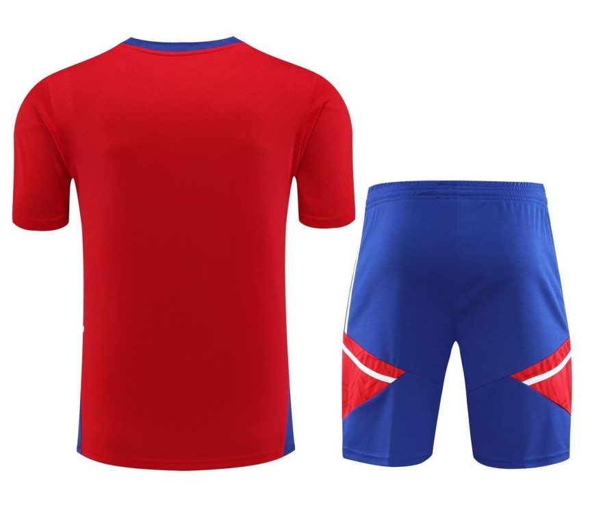 Bayern München Training rot-blau Saison 2023 2024