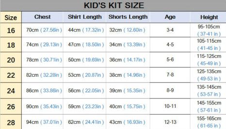 Junior Real Madrid Heim- und Auswärtstrikot mit Shorts