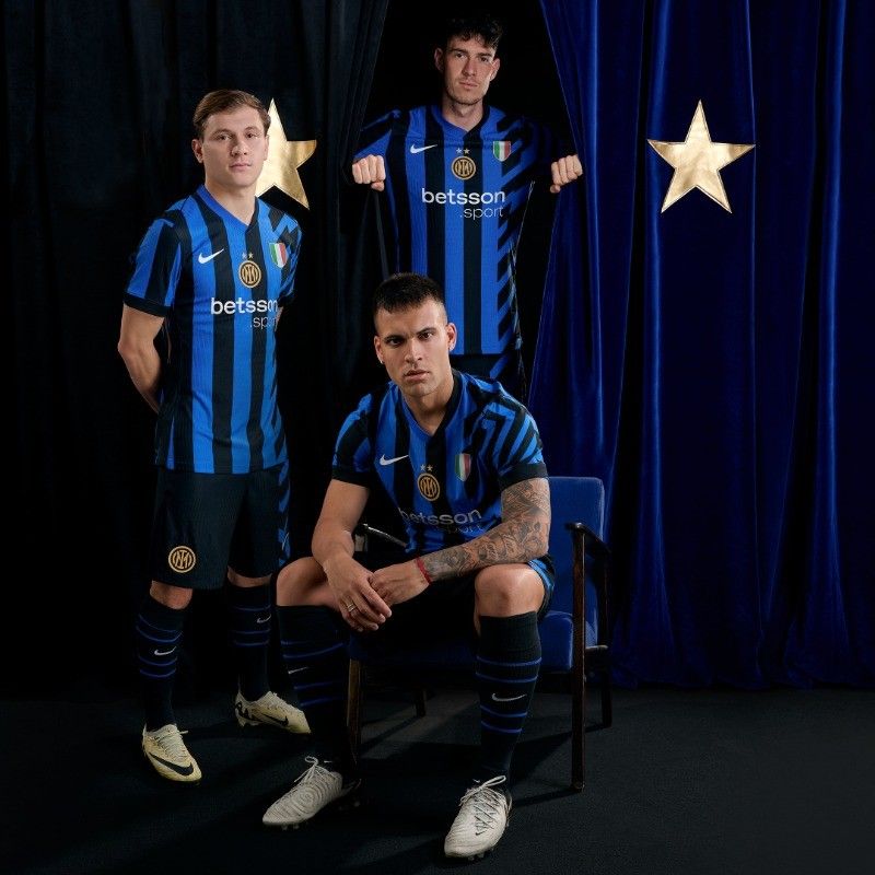 Offizielles Inter Mailand Heimtrikot mit Nerazzurri-Streifen