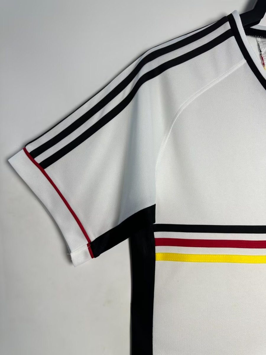 tunique-officielle-equipe-nationale-allemande-version-domicile-annee-1998 Offizielles Trikot der deutschen Nationalmannschaft Heim Jahr 1998