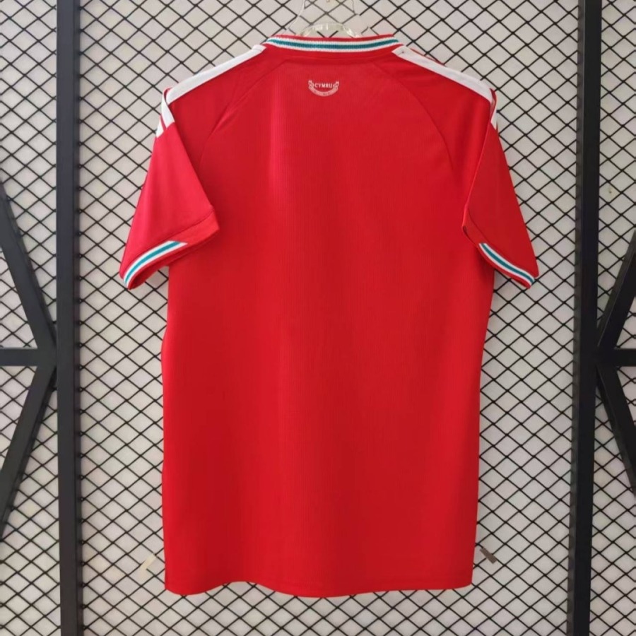 Wales Trikot Heim 2025/26