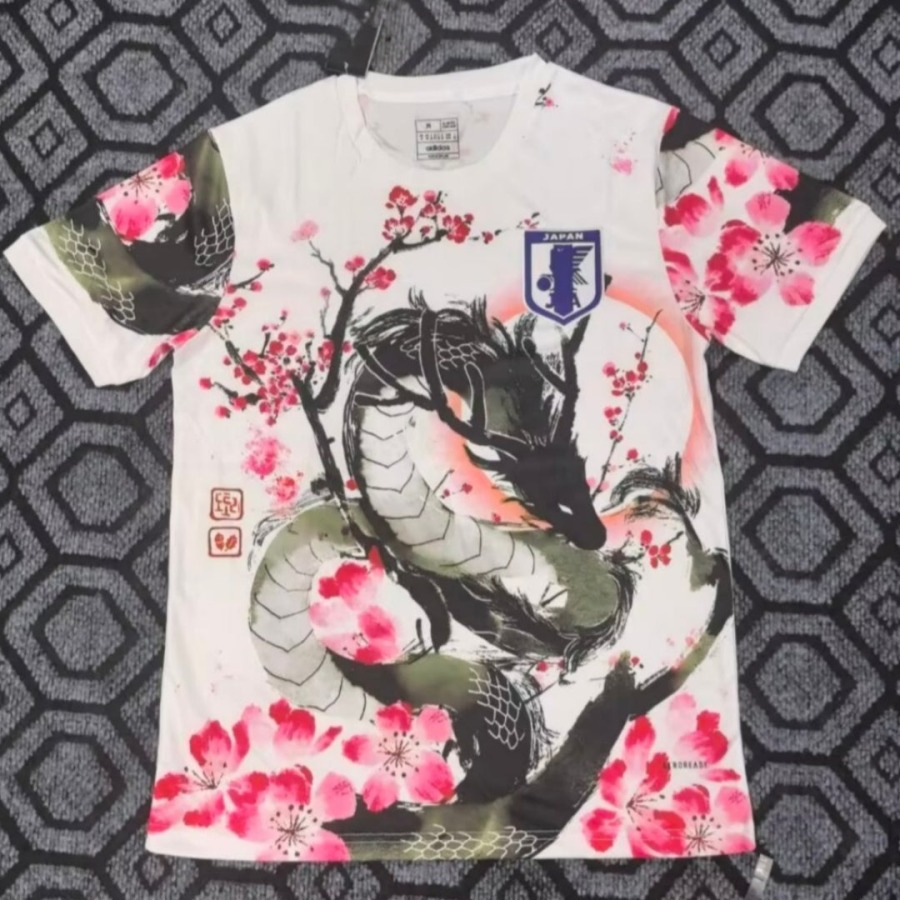 Japan Trikot 25/26 Sonderausgabe Rosa Drache