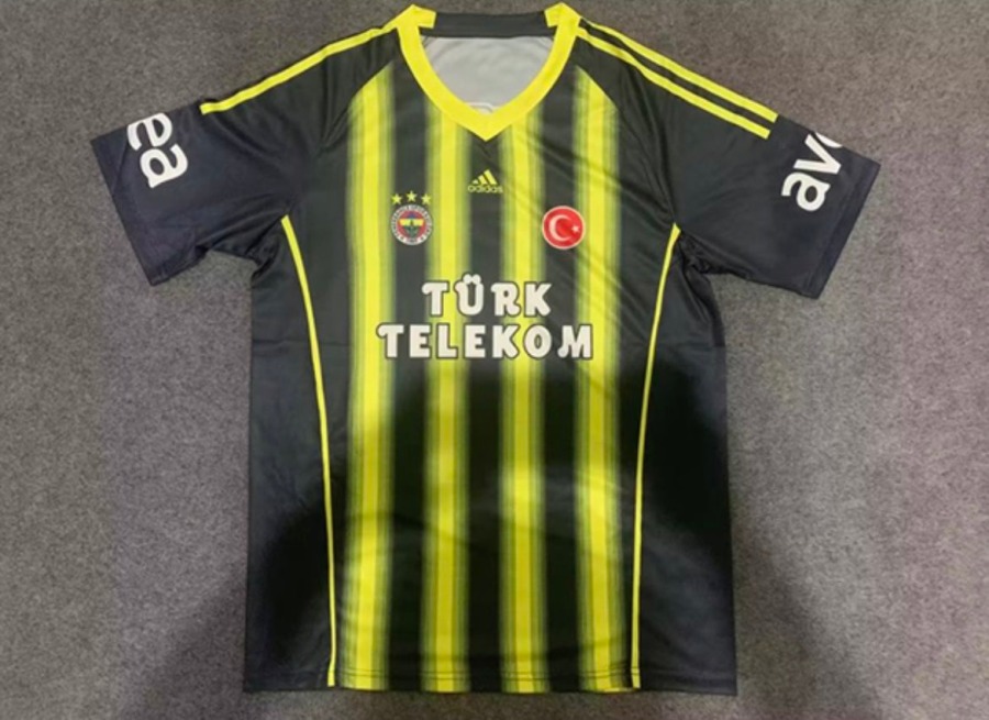 1AE7E629-E87E-4194-9294-BEA9888E6D15.jpg Fenerbahçe Heimtrikot 2013/14