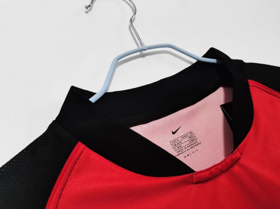 1B0D4682-7358-444F-9F41-3CE4A621CA66.jpg Flamengo Heimtrikot 2003/04