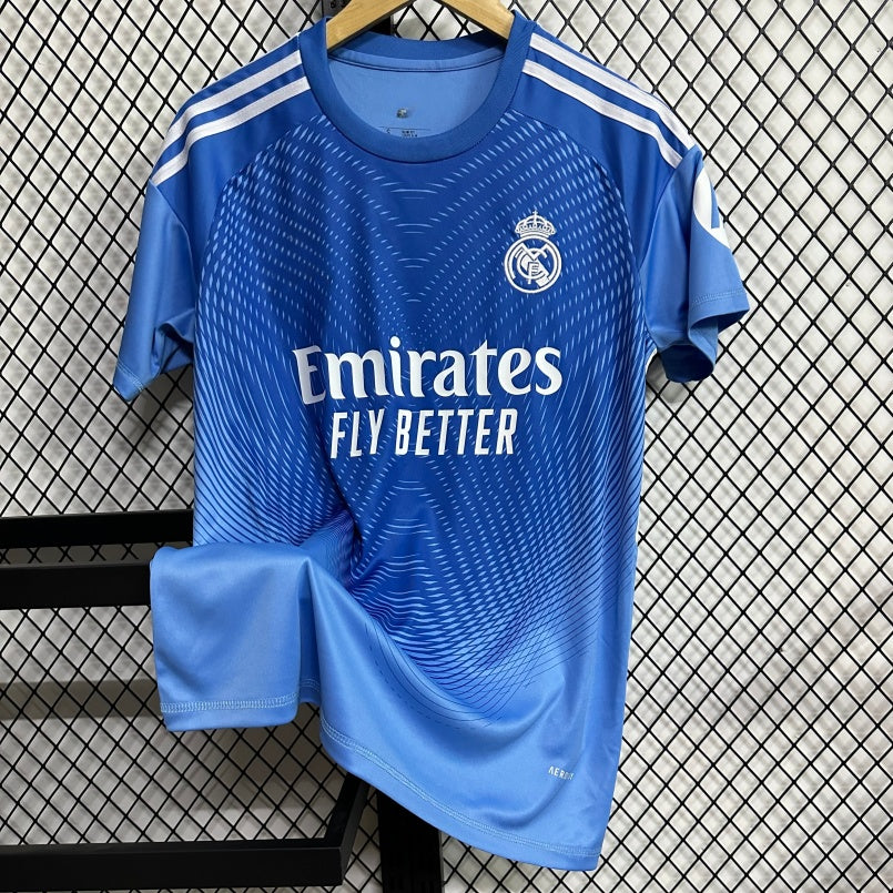 Real Madrid 25/26 Torwarttrikot Premium Edition