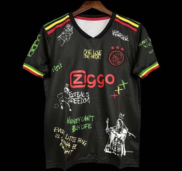 Ajax Amsterdam Trikot 2022-2023 Sonderausgabe One Love