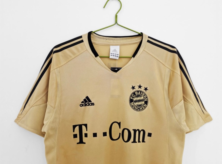 FC Bayern München Trikot 2004/05 Auswärts