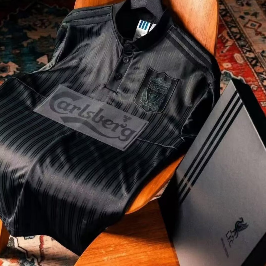 Liverpool 1995 Retro Black Premium Trikot