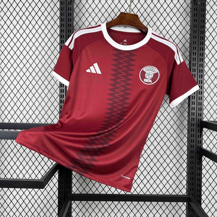 Qatar Trikot zur Weltmeisterschaft 2026