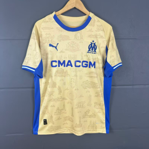 4f812c2e2f1cba2c1caa2c58ad4ecd10_eebab690-8ee5-4210-a5e4-7054c190c488.png Marseille 2025/26 Fourth Trikot
