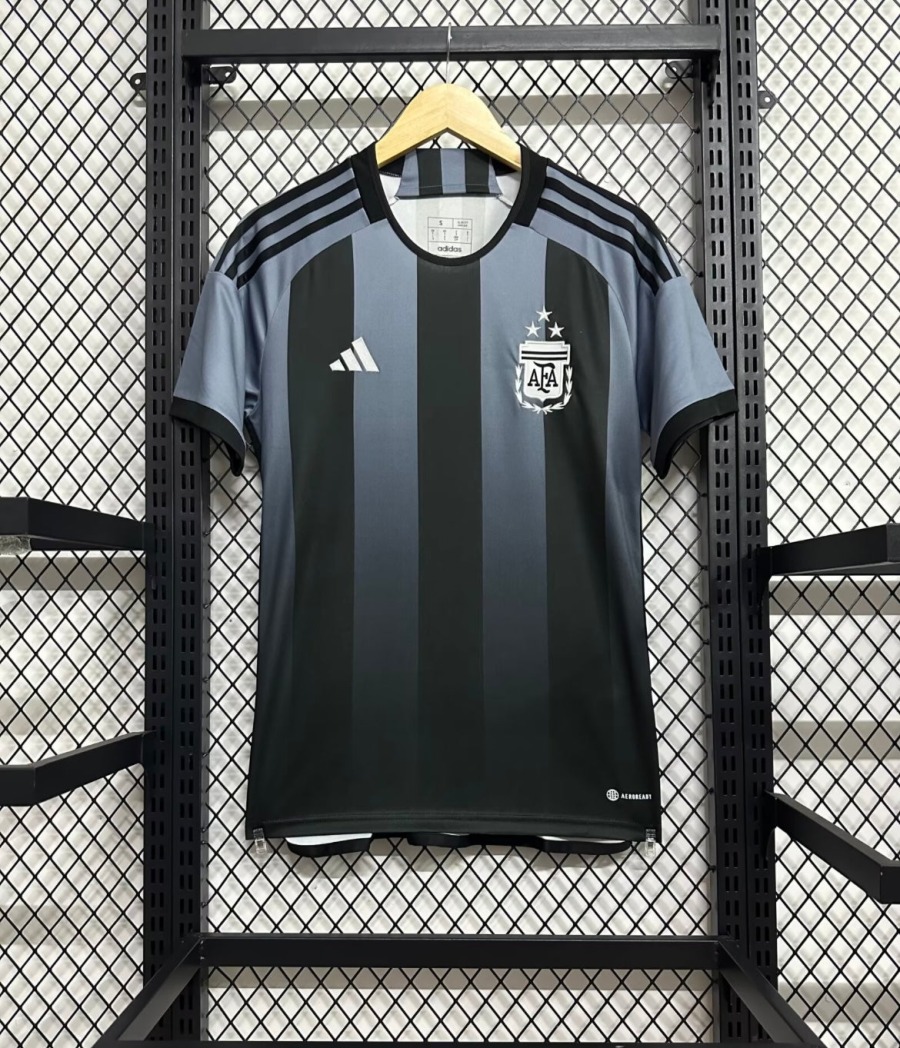8D0EBDAB-BA7D-411D-87C4-630E2881AF7A.jpg Argentinien Concept Trikot 2024