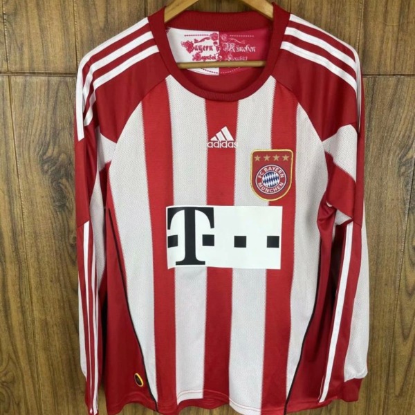 FC Bayern München Heimtrikot 2010/11 Langarm