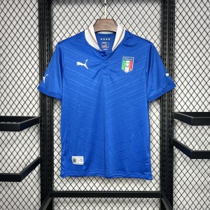 8b1e2b5efad80bf4cc0530ffbdd79fa6.jpg Italien Heimtrikot Retro 2012