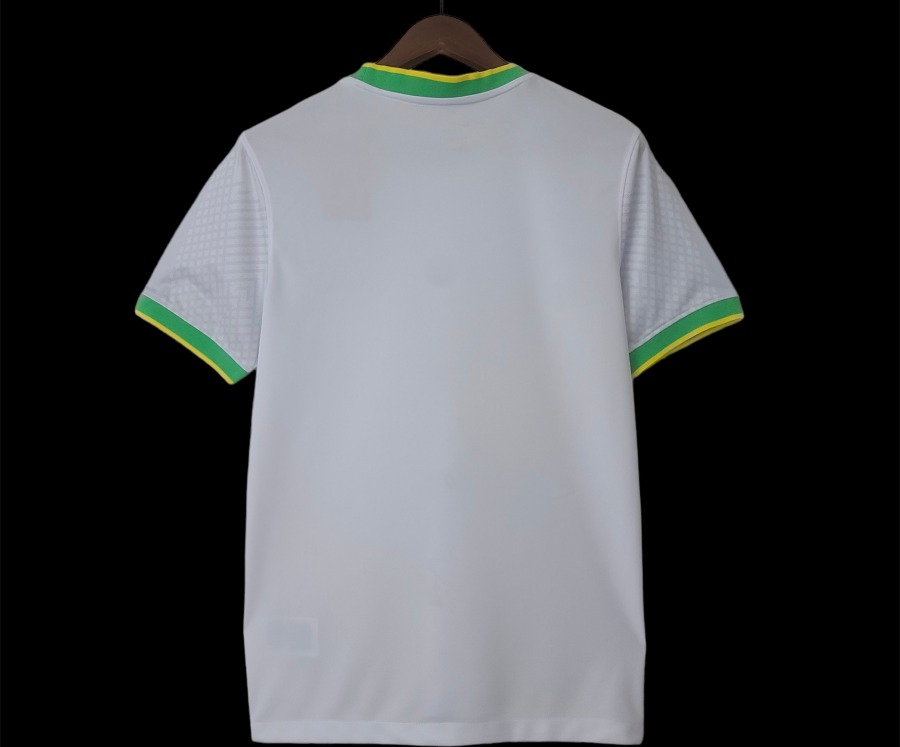 IMG-0130_14434f50-e19b-4cec-9c6f-96d11435961a.jpg Brasilien Limitierte Edition Trikot 2023/2024