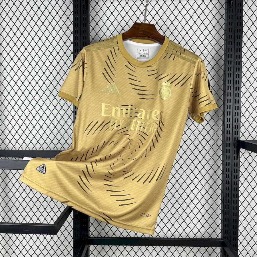 Real Madrid Trainings-Trikot 2025-26