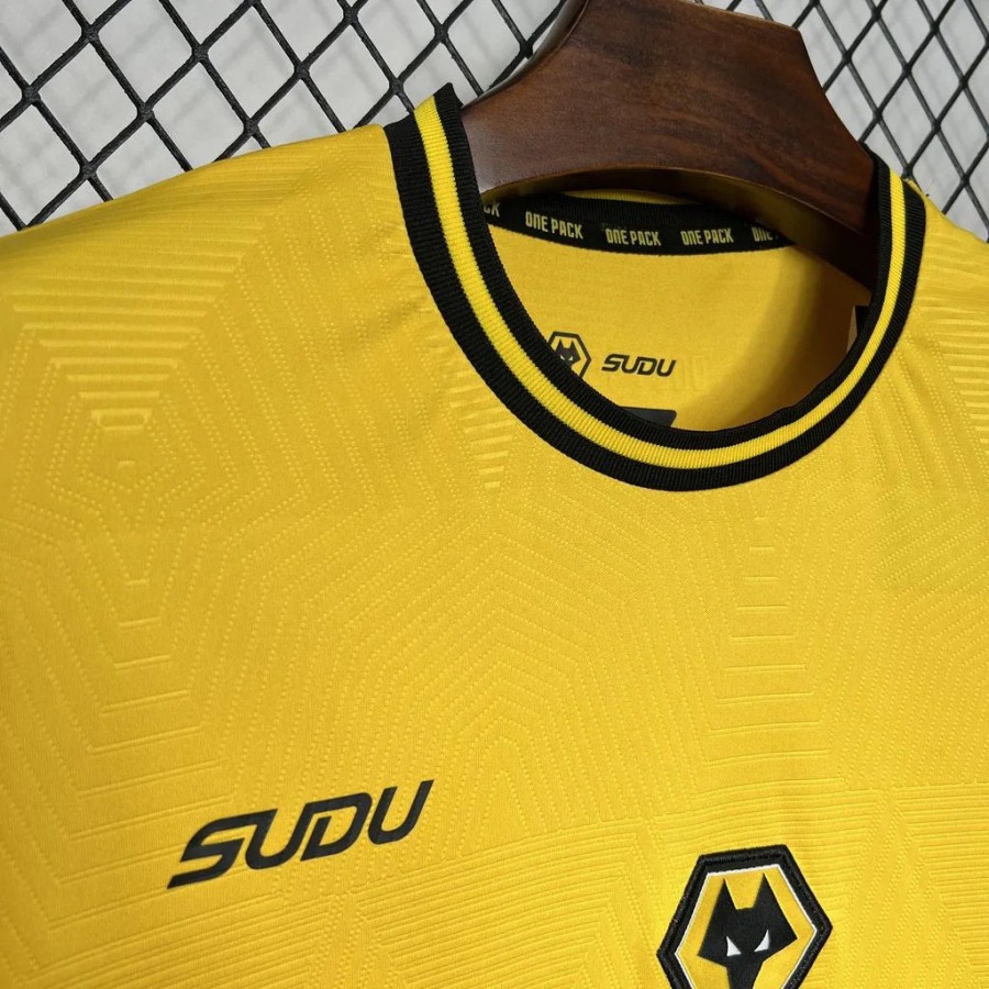 Wolves Trikot 2024-25 Heim