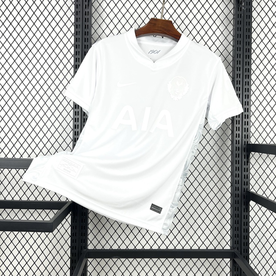 d0157730.jpg Tottenham Concept Trikot 2026-27